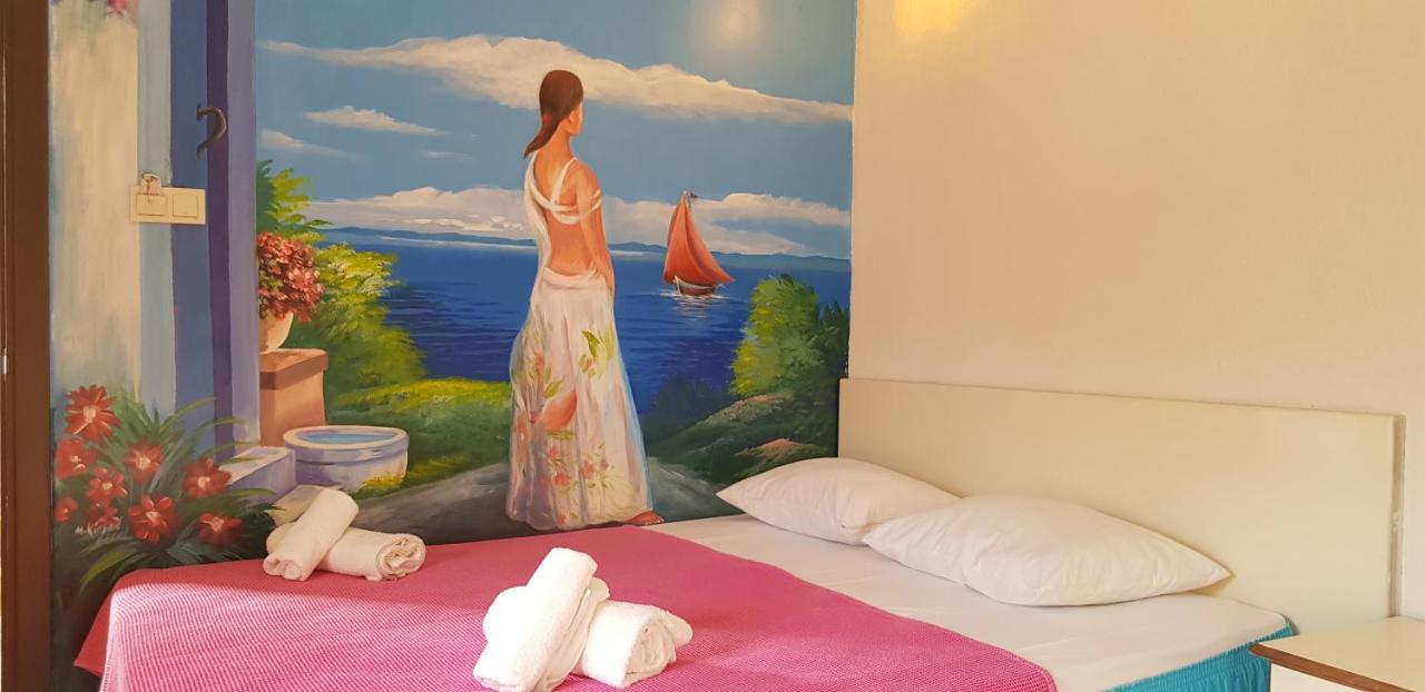 Hakan Hotel Bitez Szoba fotó